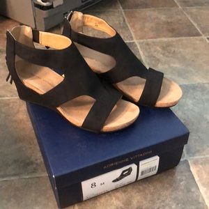 ADRIENNE VITTADINI wedge heel